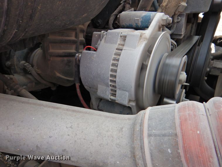 image for item DP4820 2003 International 4300  dump flatbed truck