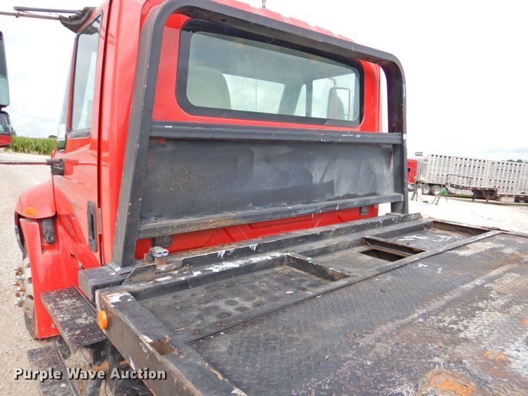 image for item DP4820 2003 International 4300  dump flatbed truck