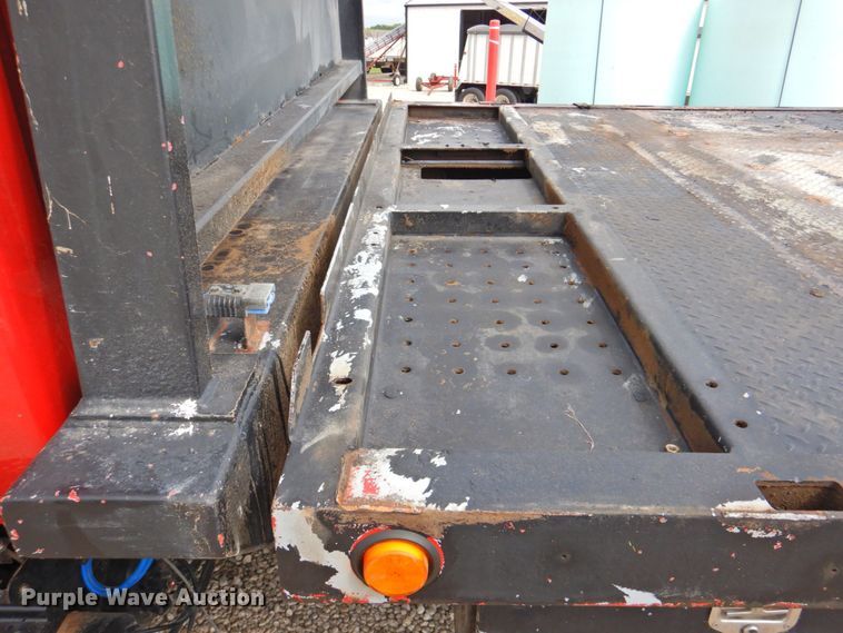 image for item DP4820 2003 International 4300  dump flatbed truck