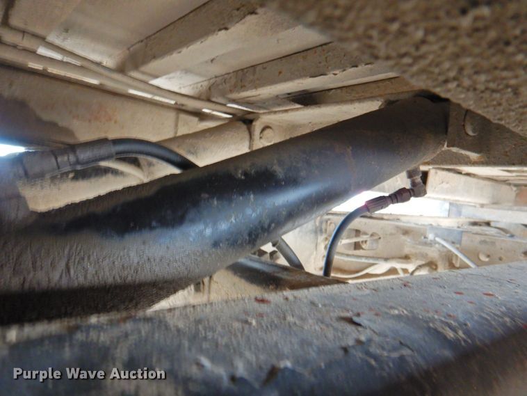 image for item DP4820 2003 International 4300  dump flatbed truck