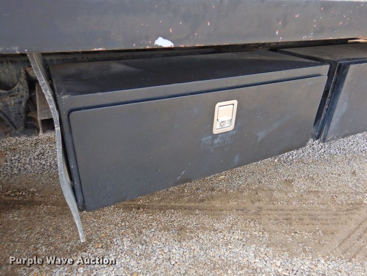 image for item DP4820 2003 International 4300  dump flatbed truck