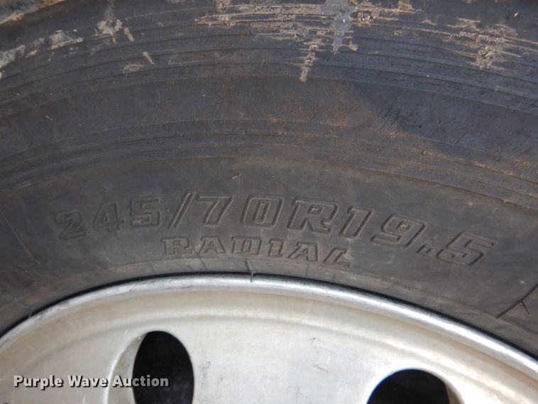 image for item DP4820 2003 International 4300  dump flatbed truck