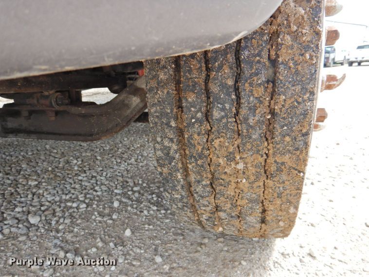 image for item DP4820 2003 International 4300  dump flatbed truck