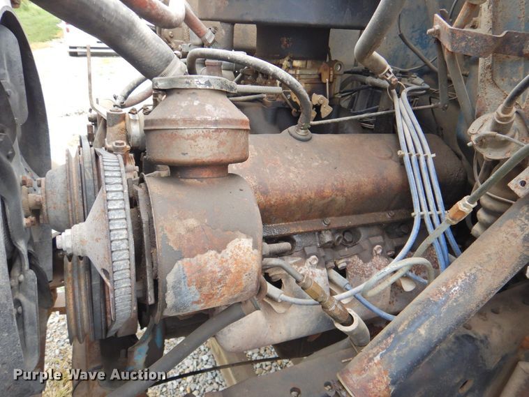 image for item DP4822 1977 GMC 6500  grain truck