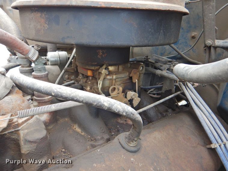 image for item DP4822 1977 GMC 6500  grain truck