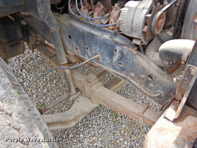 image for item DP4822 1977 GMC 6500  grain truck