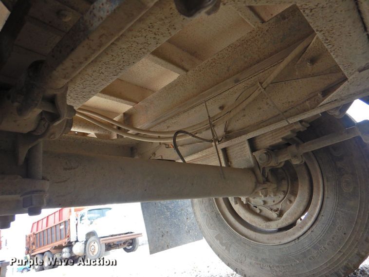 image for item DP4822 1977 GMC 6500  grain truck