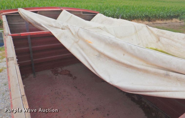 image for item DP4822 1977 GMC 6500  grain truck