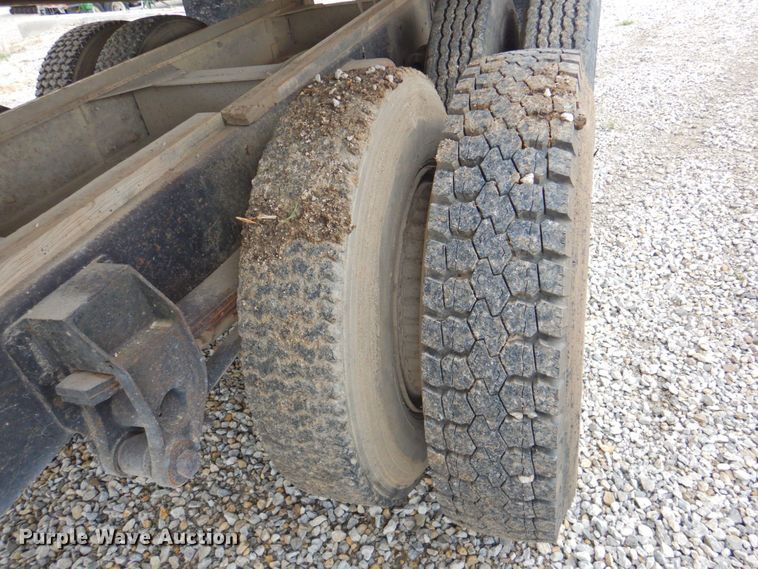 image for item DP4822 1977 GMC 6500  grain truck