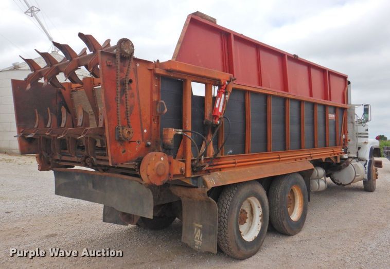 image for item DP4823 1990 Mack RD690S  manure spreader truck