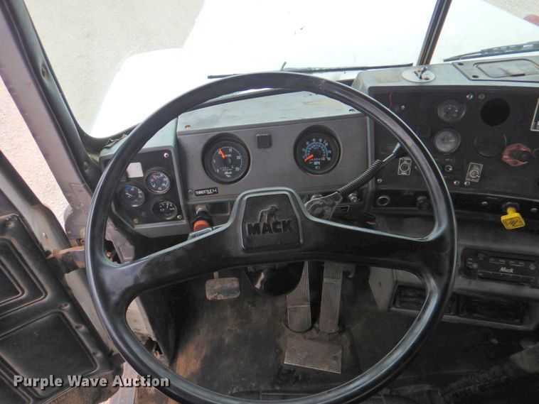 image for item DP4823 1990 Mack RD690S  manure spreader truck