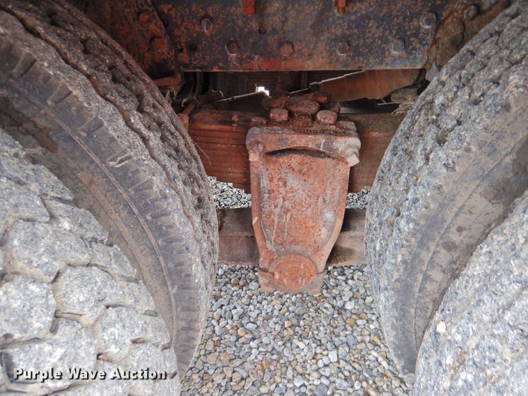 image for item DP4823 1990 Mack RD690S  manure spreader truck