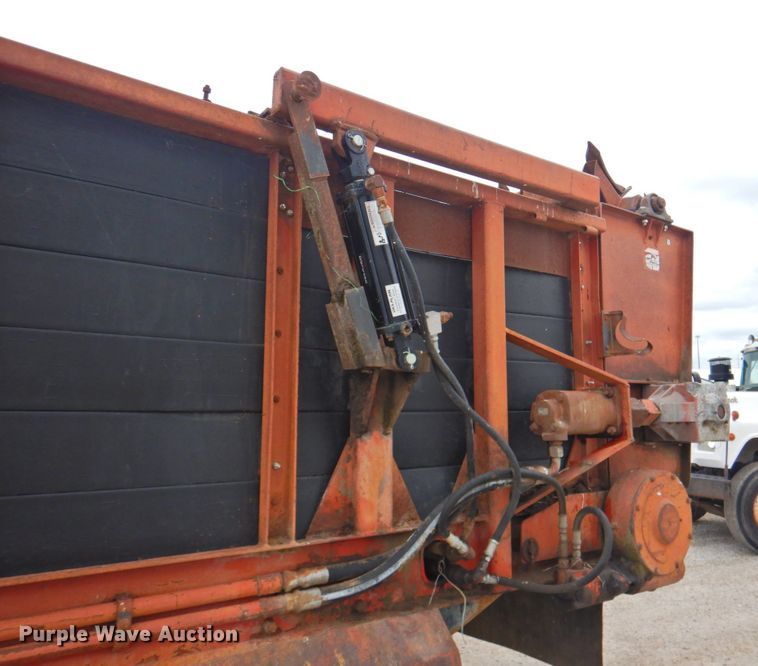 image for item DP4823 1990 Mack RD690S  manure spreader truck