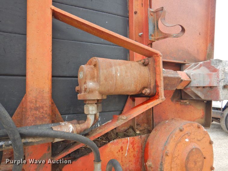 image for item DP4823 1990 Mack RD690S  manure spreader truck