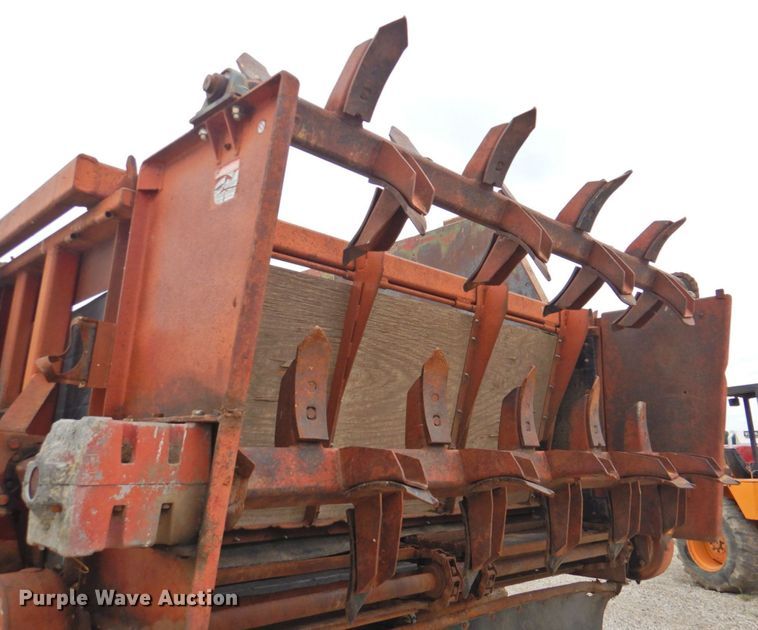 image for item DP4823 1990 Mack RD690S  manure spreader truck