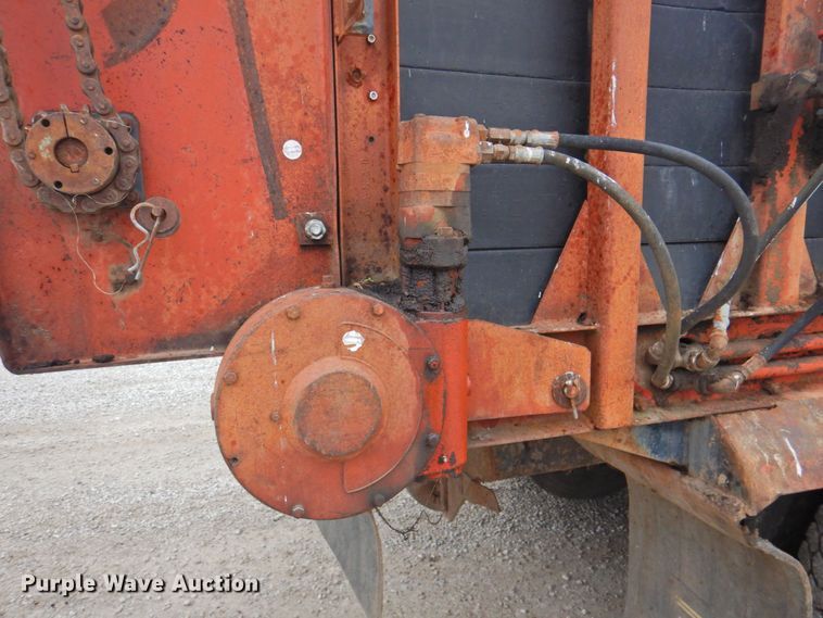 image for item DP4823 1990 Mack RD690S  manure spreader truck