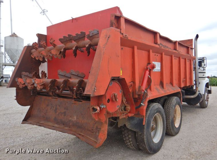 image for item DP4824 1989 Mack RD688SX  manure spreader truck