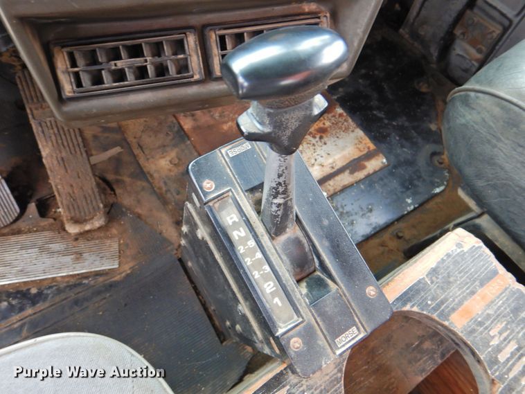 image for item DP4824 1989 Mack RD688SX  manure spreader truck