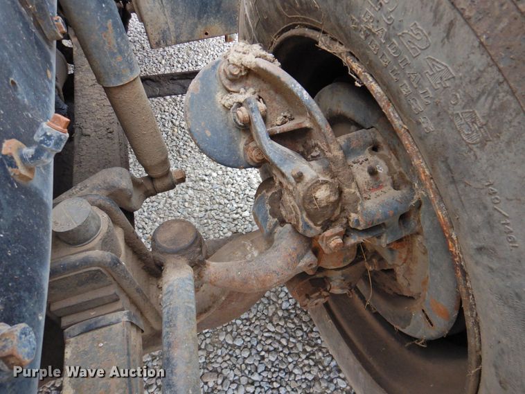 image for item DP4824 1989 Mack RD688SX  manure spreader truck