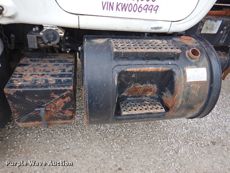 image for item DP4824 1989 Mack RD688SX  manure spreader truck