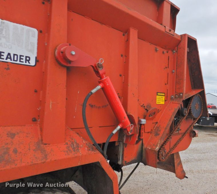 image for item DP4824 1989 Mack RD688SX  manure spreader truck