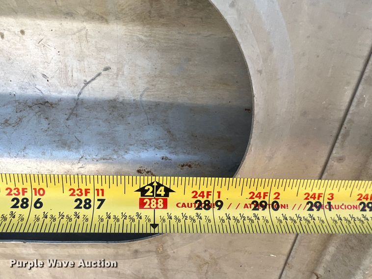 image for item DR1368 2005 Merritt  livestock trailer