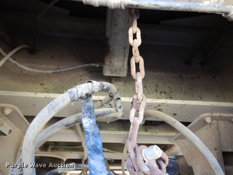 image for item DR1956 1995 Mate  end dump trailer