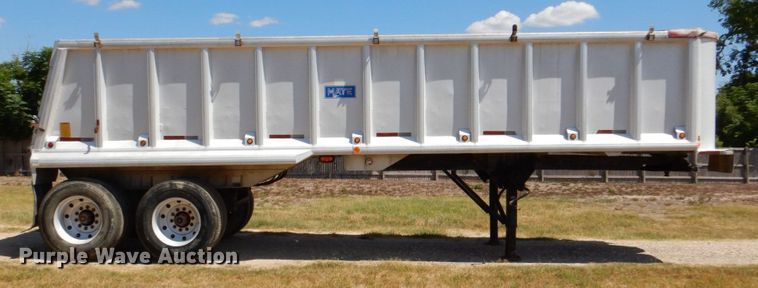image for item DR1957 1996 Mate  end dump trailer