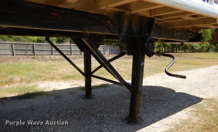 image for item DR1957 1996 Mate  end dump trailer