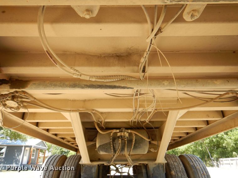 image for item DR1957 1996 Mate  end dump trailer