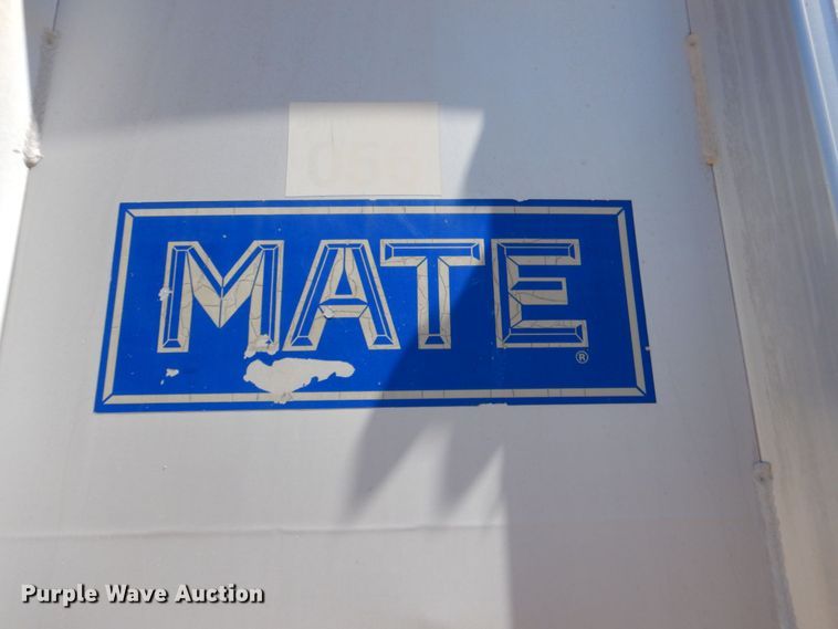 image for item DR1957 1996 Mate  end dump trailer