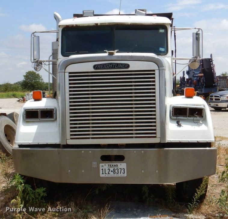 image for item DR1989 1994 Freightliner FLD120  dump truck