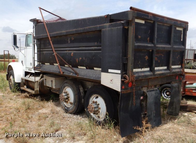 image for item DR1989 1994 Freightliner FLD120  dump truck