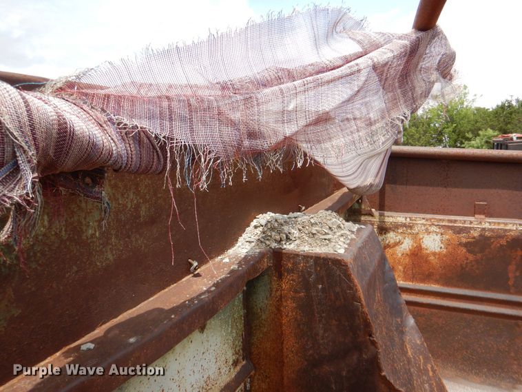 image for item DR1989 1994 Freightliner FLD120  dump truck