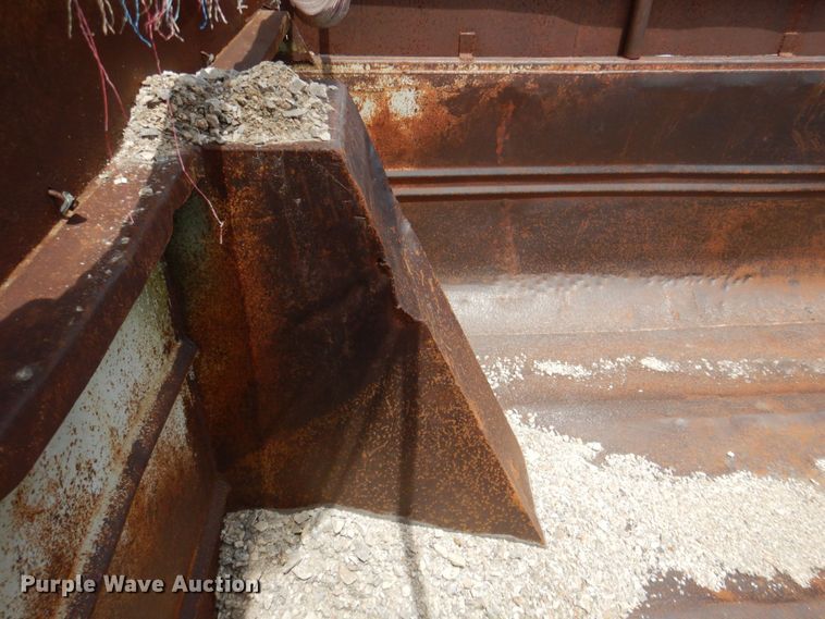 image for item DR1989 1994 Freightliner FLD120  dump truck