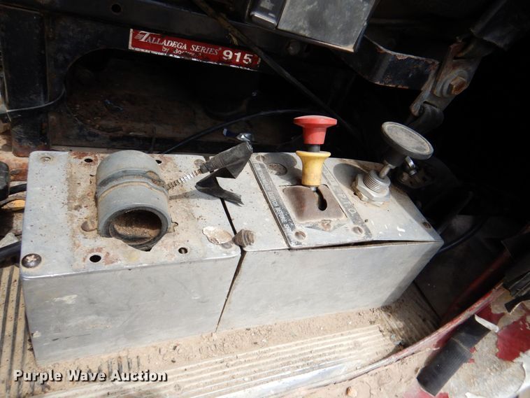 image for item DR1989 1994 Freightliner FLD120  dump truck