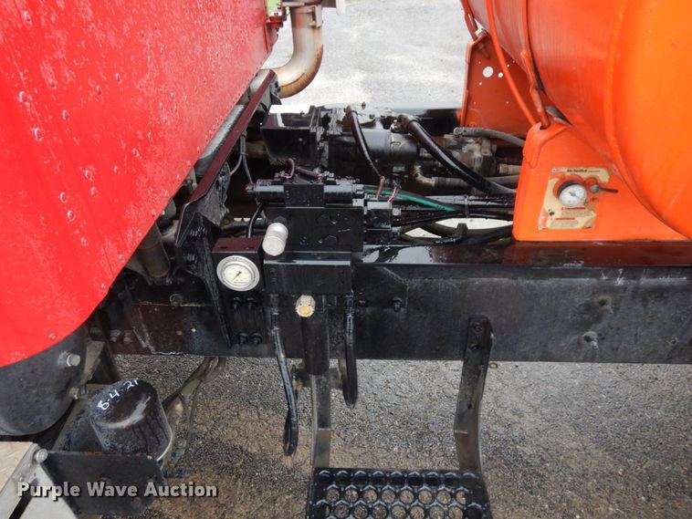 image for item DS1344 2004 International 5500i  ready mix truck