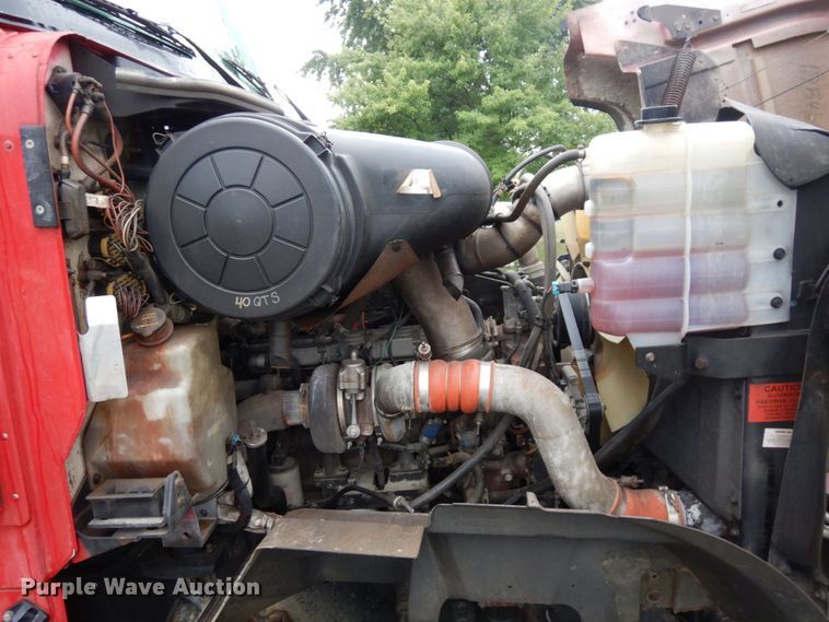 image for item DS1344 2004 International 5500i  ready mix truck