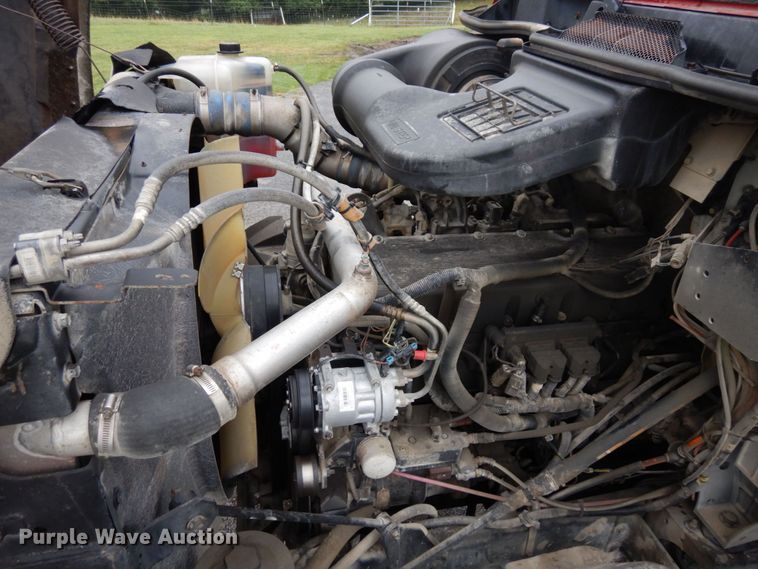 image for item DS1344 2004 International 5500i  ready mix truck