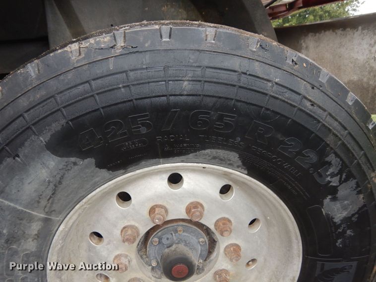 image for item DS1344 2004 International 5500i  ready mix truck