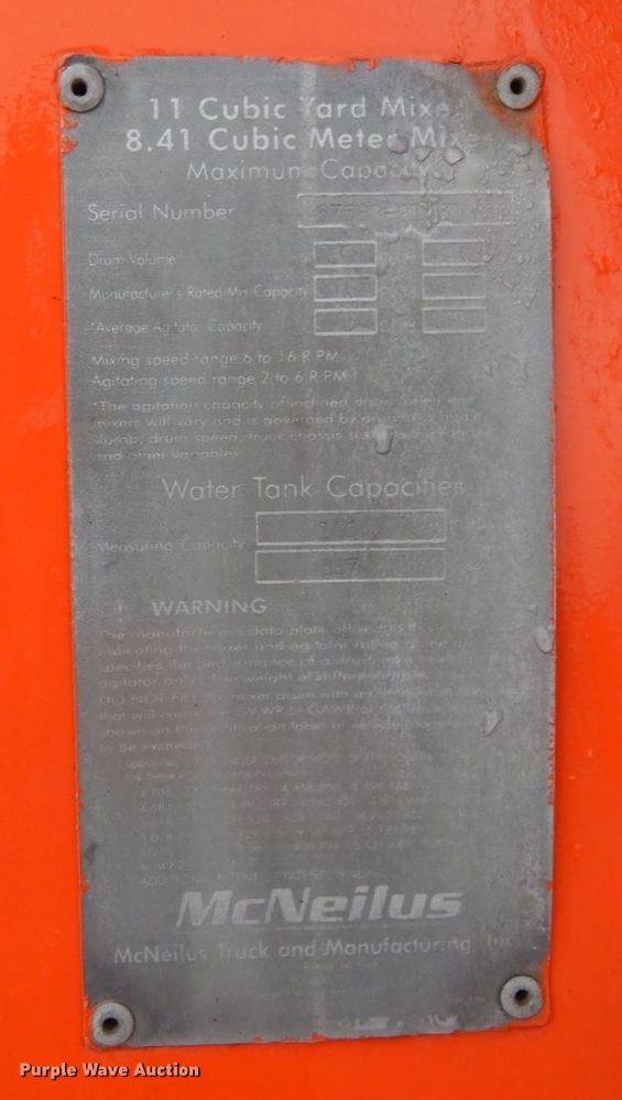 image for item DS1344 2004 International 5500i  ready mix truck