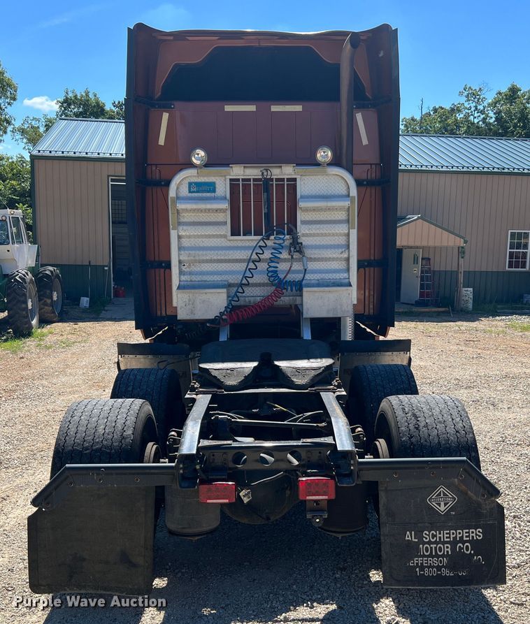 image for item JM9158 2013 International ProStar Plus Eagle  semi truck