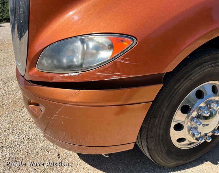 image for item JM9158 2013 International ProStar Plus Eagle  semi truck