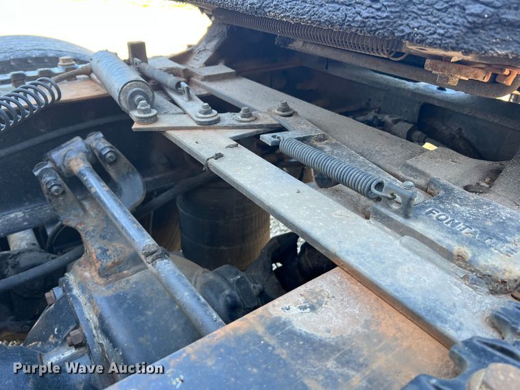 image for item JM9158 2013 International ProStar Plus Eagle  semi truck