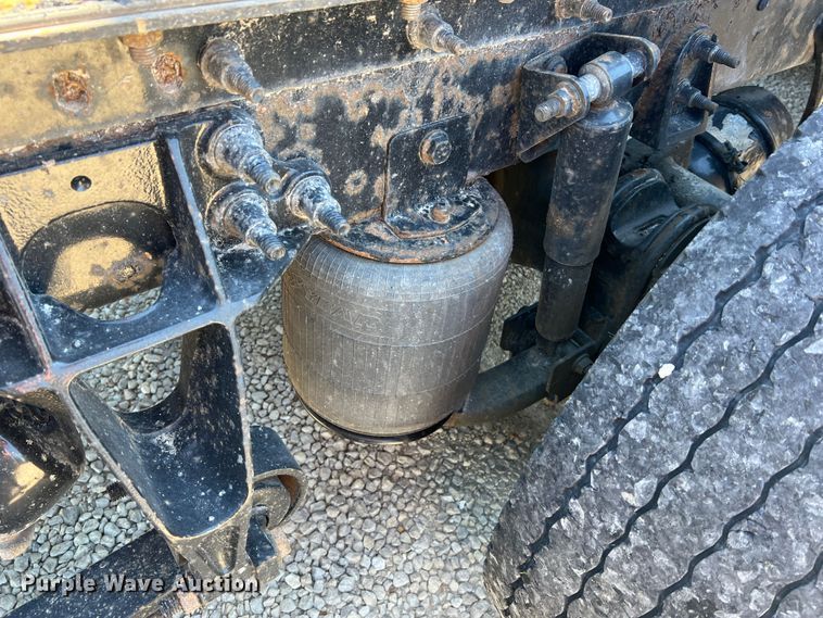 image for item JM9158 2013 International ProStar Plus Eagle  semi truck