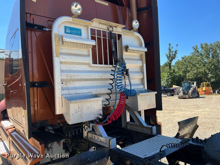 image for item JM9158 2013 International ProStar Plus Eagle  semi truck