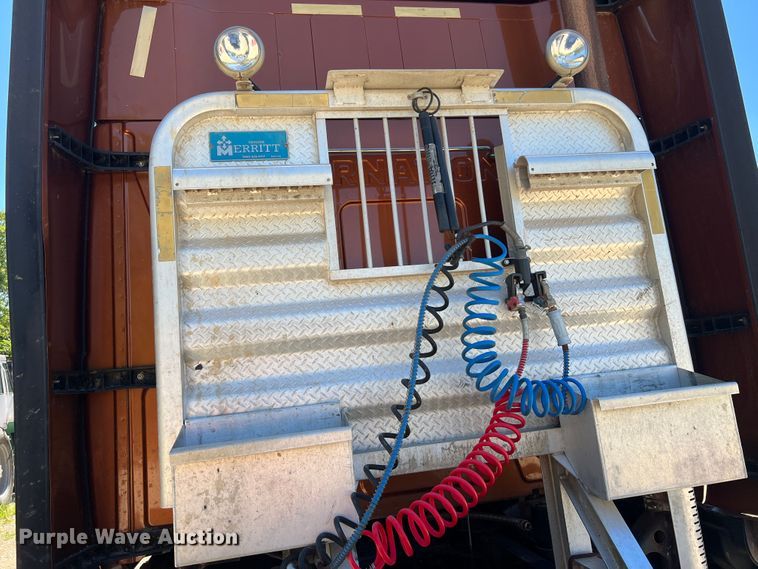 image for item JM9158 2013 International ProStar Plus Eagle  semi truck