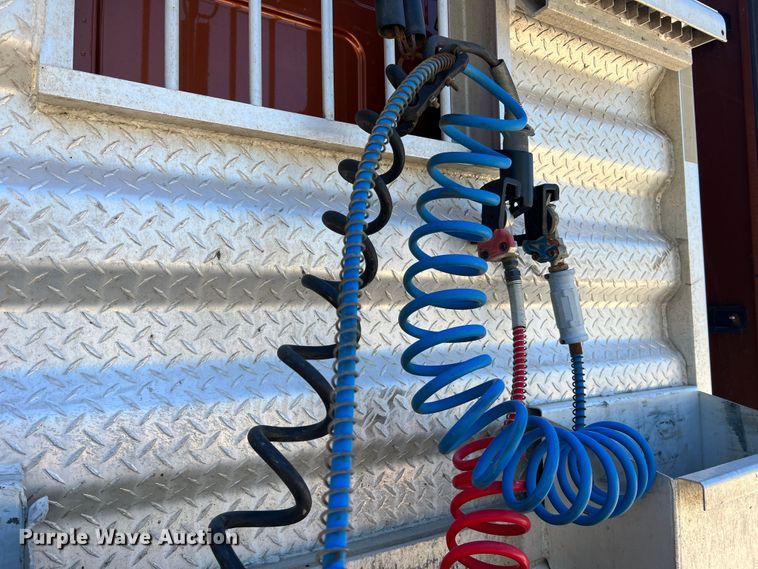 image for item JM9158 2013 International ProStar Plus Eagle  semi truck