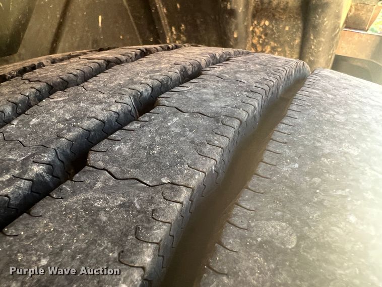 image for item JM9158 2013 International ProStar Plus Eagle  semi truck