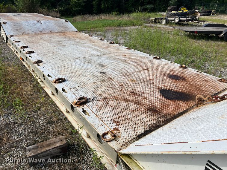 image for item JM9168 2012 Palomino 5070FTD  drop deck trailer